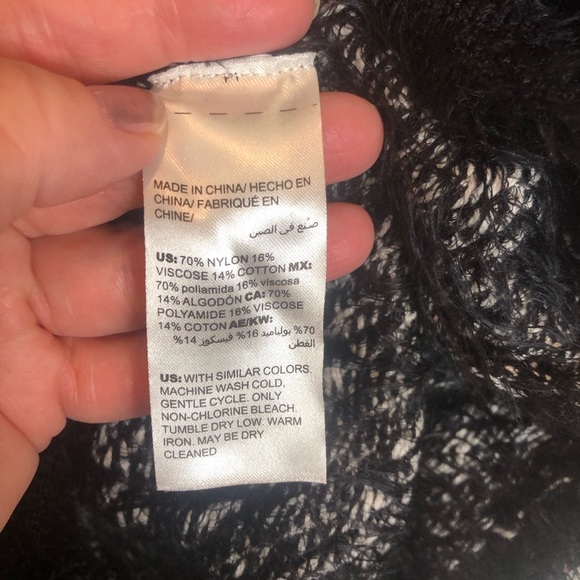 Chico’s Black and Gray Fuzzy Pullover Sweater. Size 1 Or Medium - Picture 2 of 6